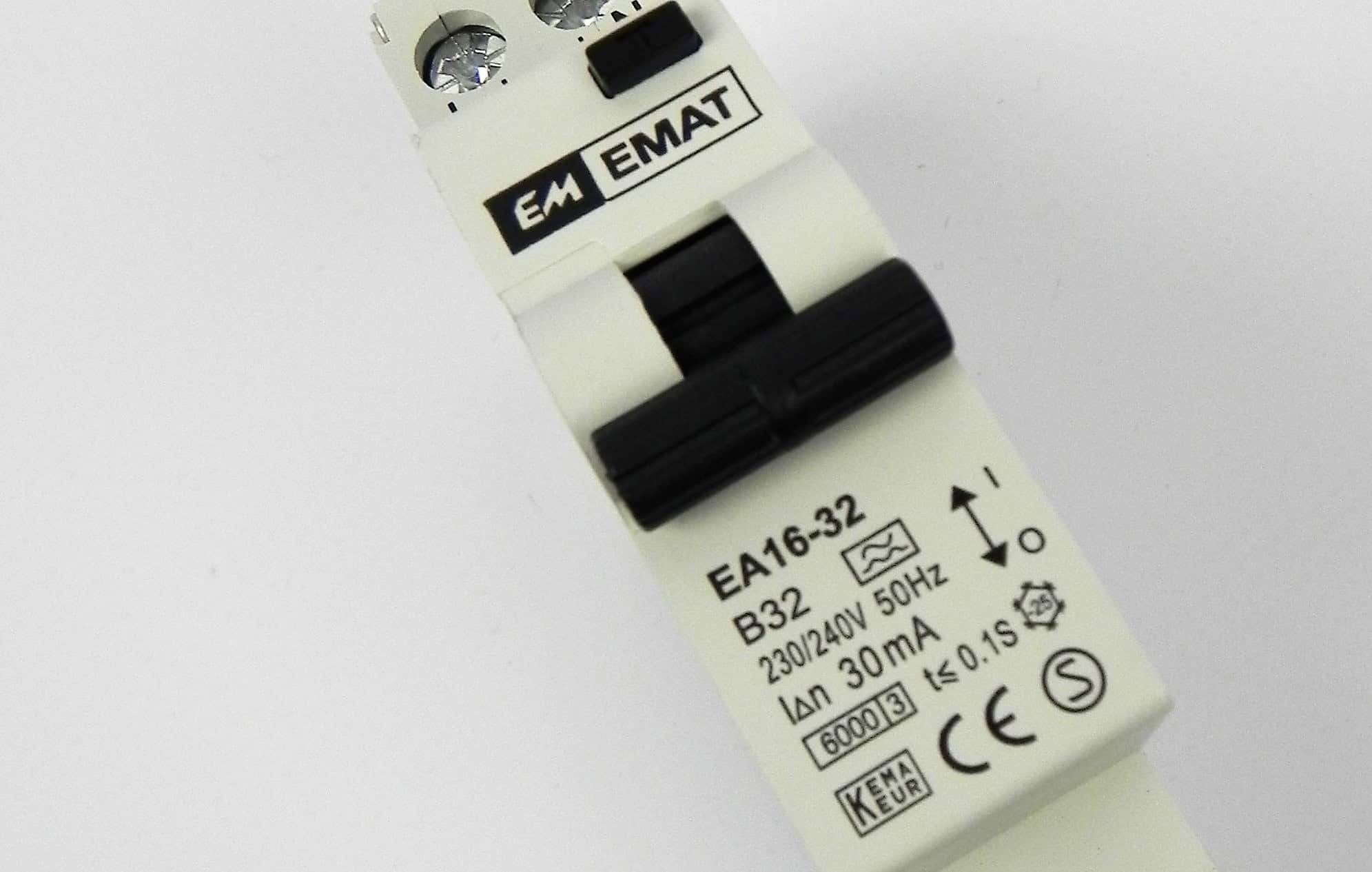 FEHLERSTROM-SCHUTZSCHALTER 1P+N B32 230V 30MA